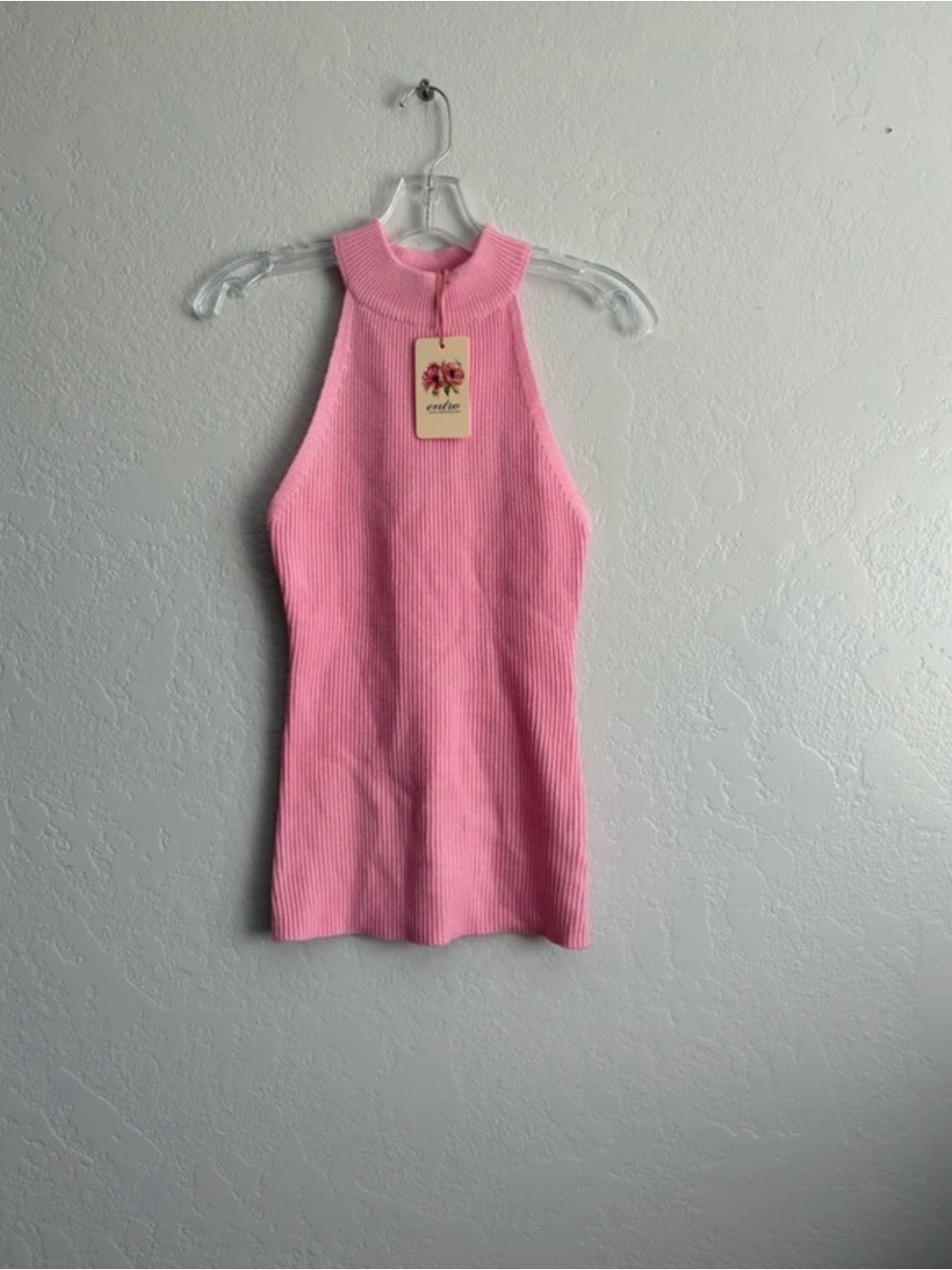 ❤️NEW entro Pink Ribbed Halter Tank Top